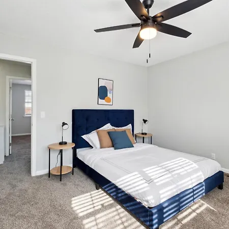 Ferienwohnung Brentwood U7 I Cozy & Comfy I 2Bd I Free Parking